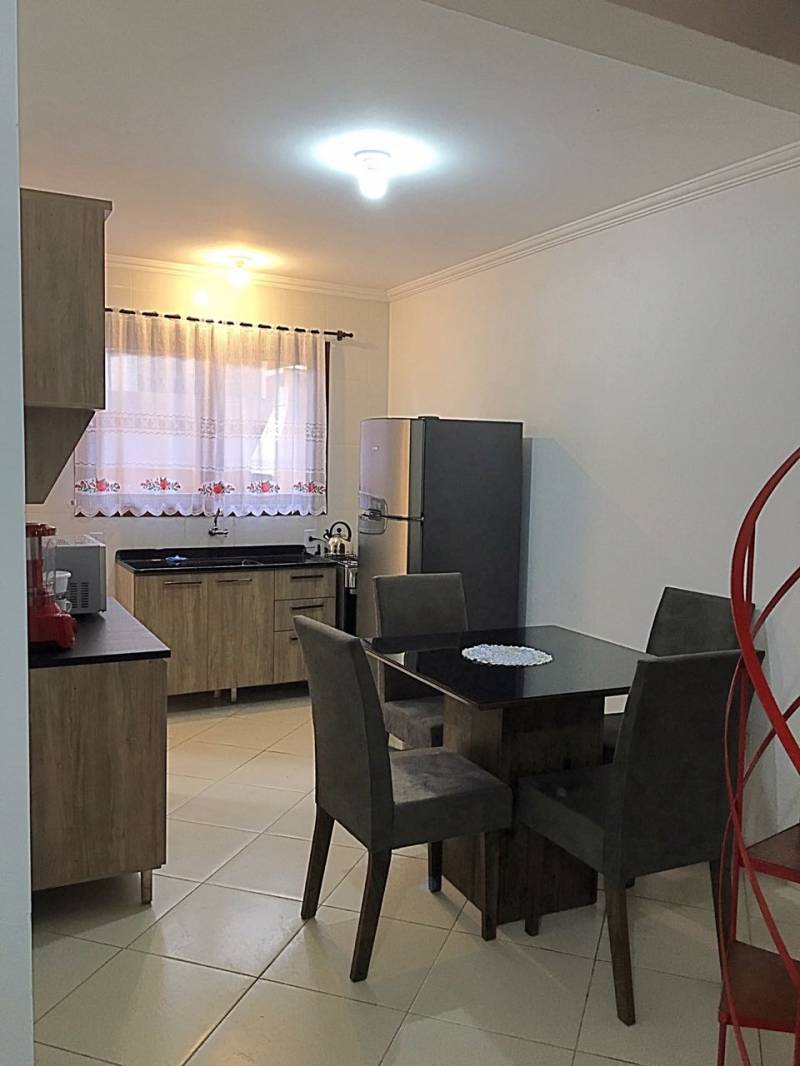 5min Mar Ingleses-FLORIANÓPOLIS-Duplex 2Dorm-WIFI-Ar SPLIT-TV NetFlix e Amazon